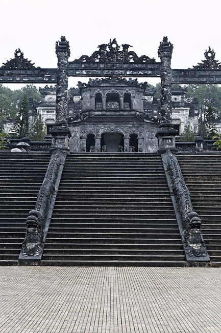 Hué-Tombeau de Khaï Dinh-012